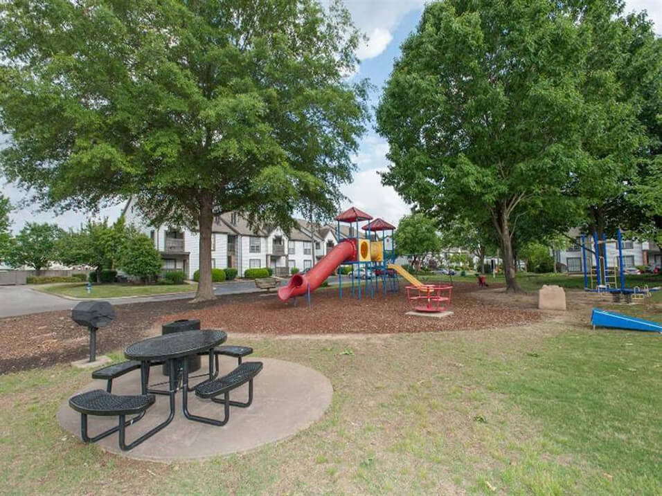 Photos and Video Post House Jackson Apartments in Jackson, TN